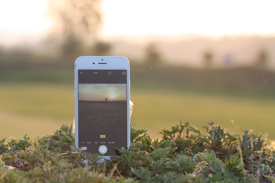 Why Mobile Phones are More Convenient Than Landline Phones?