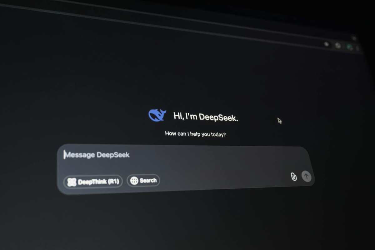 Close-up of a digital assistant interface on a dark screen, showcasing AI technology communication.